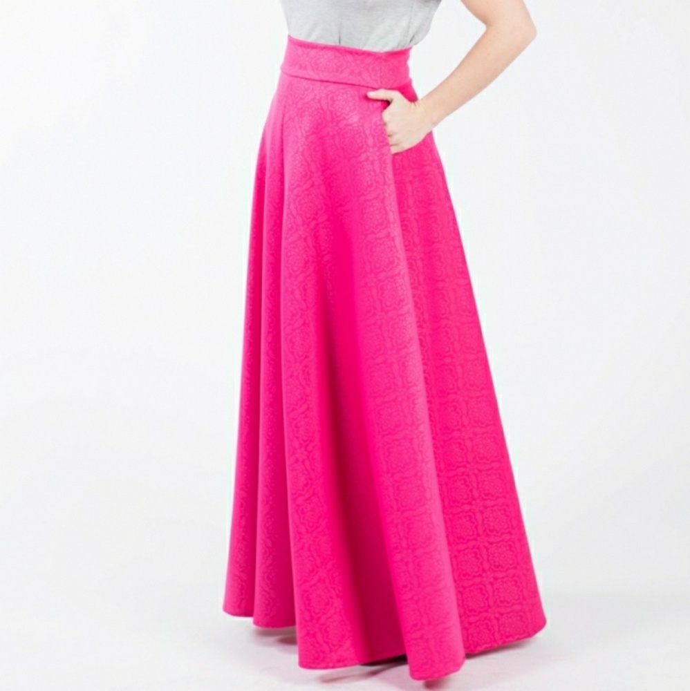 Agnes and Dora ball gown skirt XS